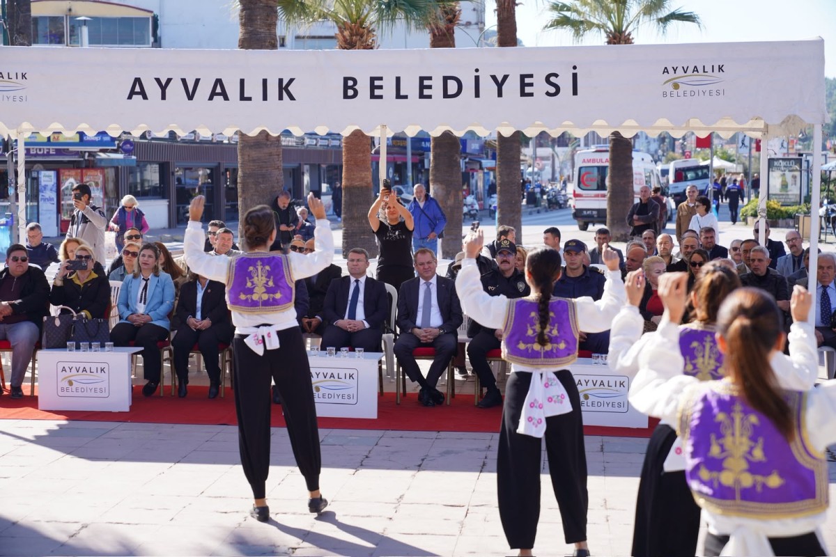 Ayvalık’ta Muhtarlar Günü Kutlandı